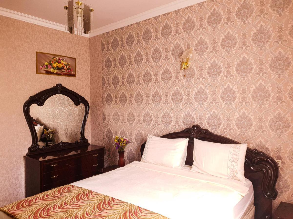 Дом для отпуска Your Getaway Home Ереван Экстерьер фото